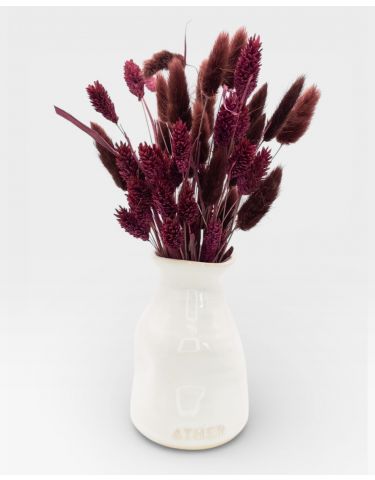 Petit Vase in Off-White with Dry Flowers